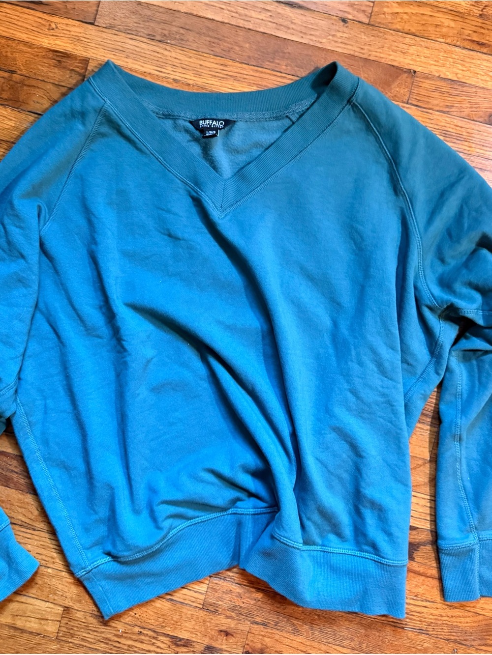 Buffalo David Bitton Teal V-Neck Women’s Size L